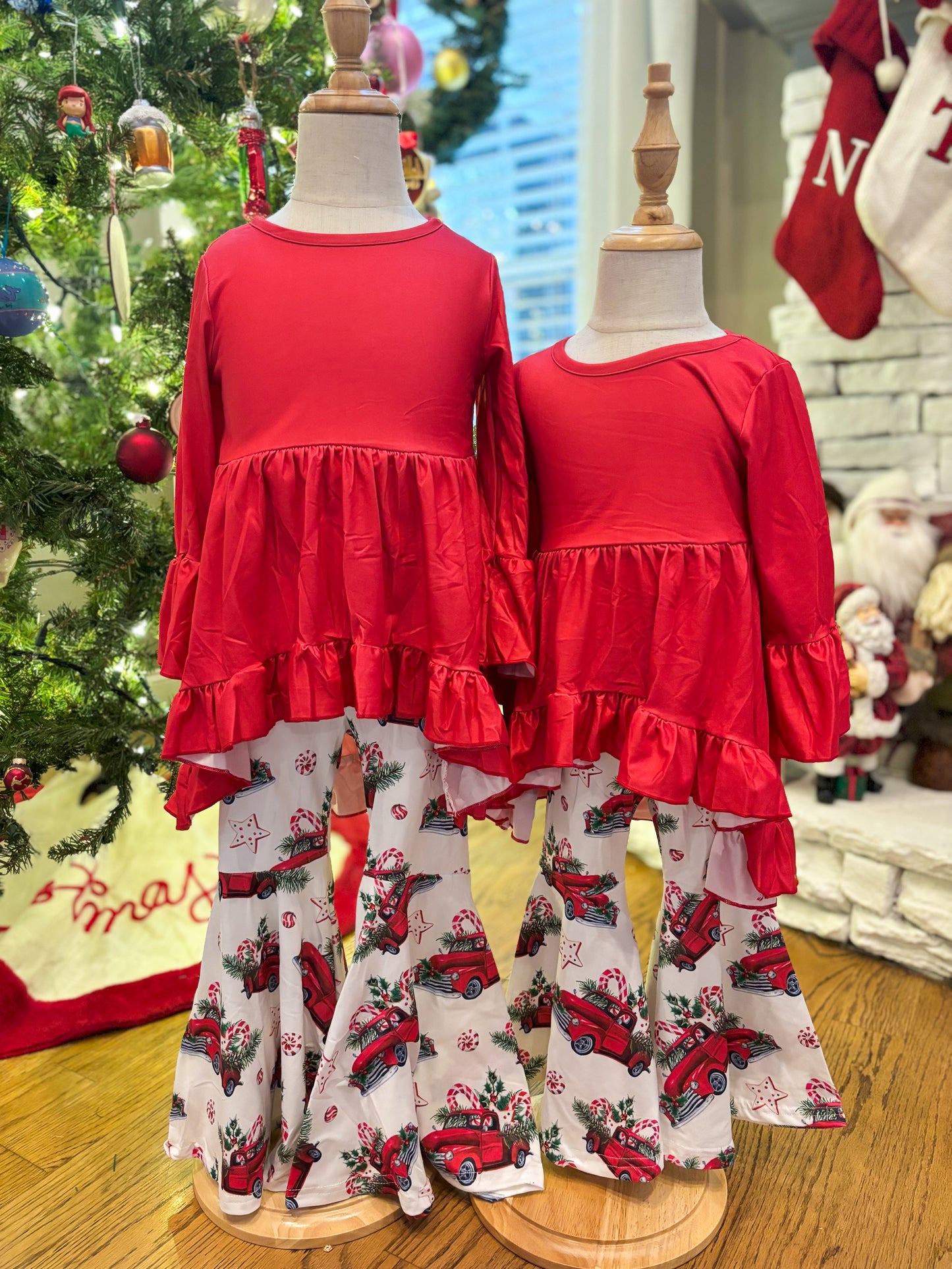 Santa Truck Ruffle & Flare Set